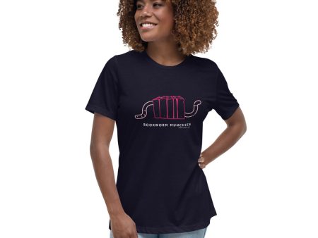 Bookworm Munchies T-shirt - Pink For Sale